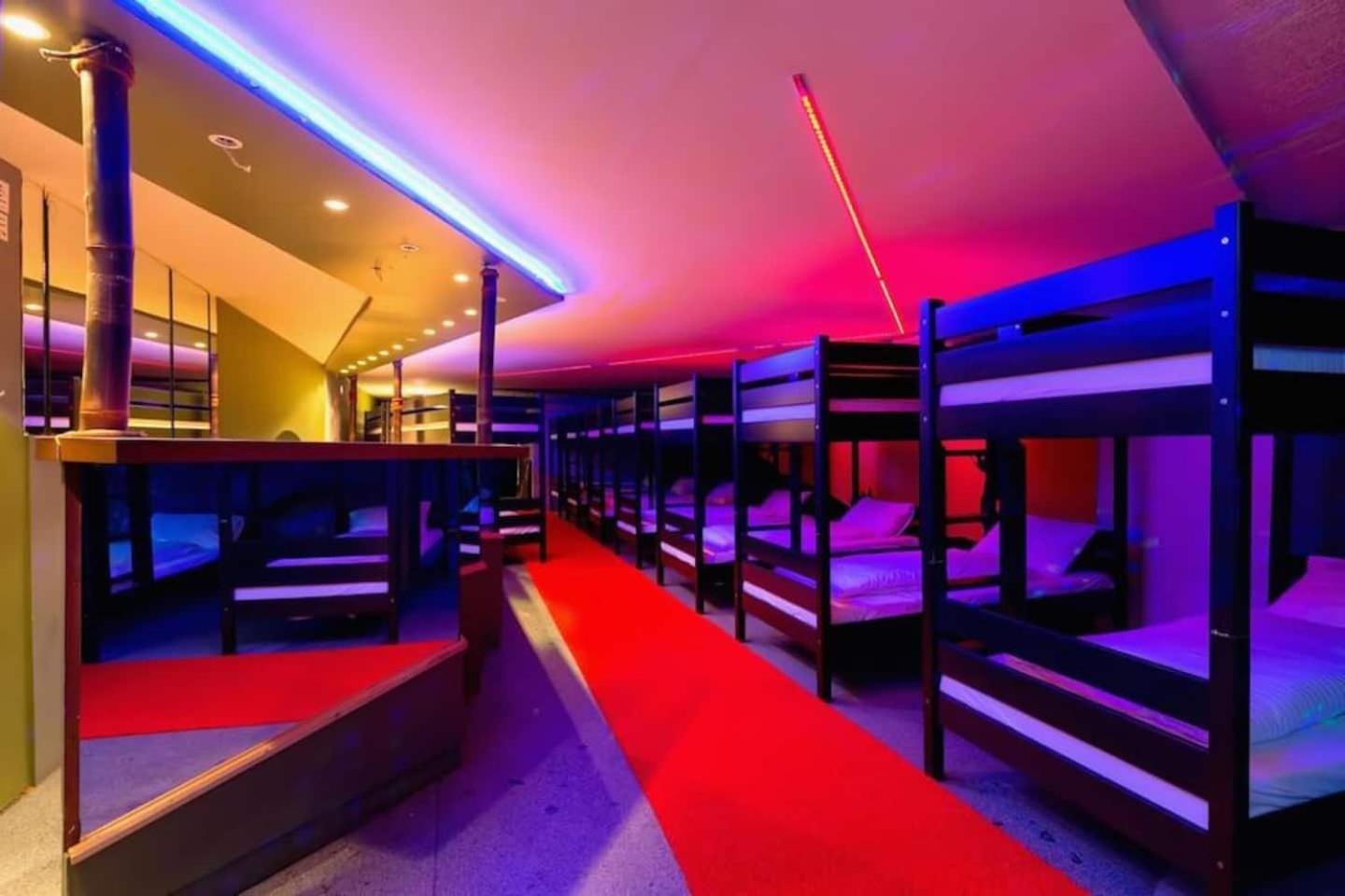 The Bachelor Bar - Bunker | Private Club Holiday home